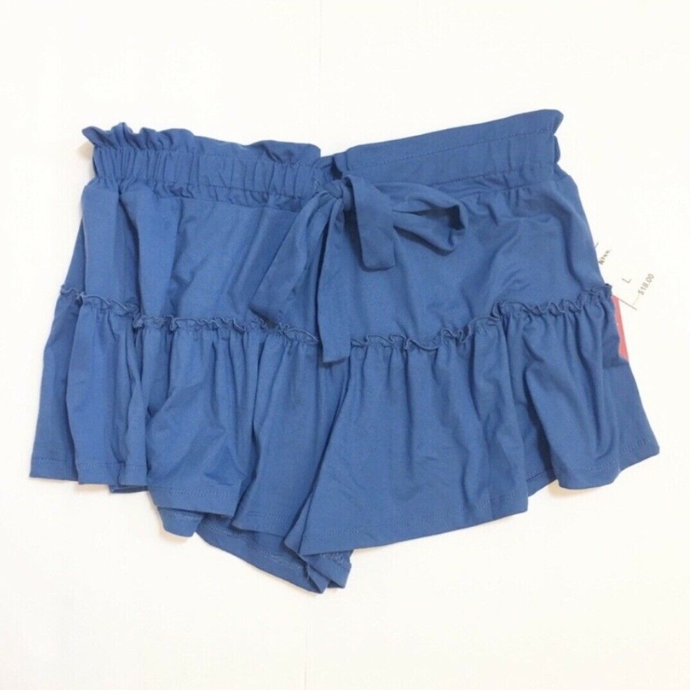 ⤵️$24 NWT - Hot Kiss - Royal Blue Stretchy Shorts